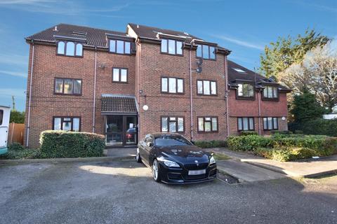 15 Reverend Close, Harrow, HA2 8DP
