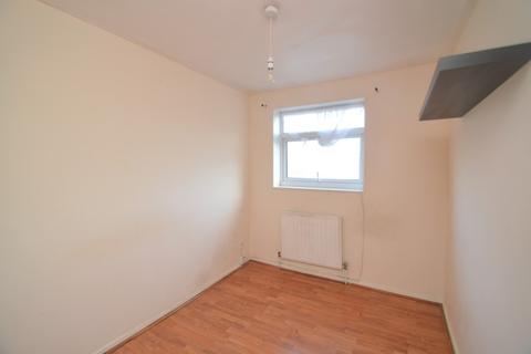 1 Strandfield Close, London, SE18 1LA