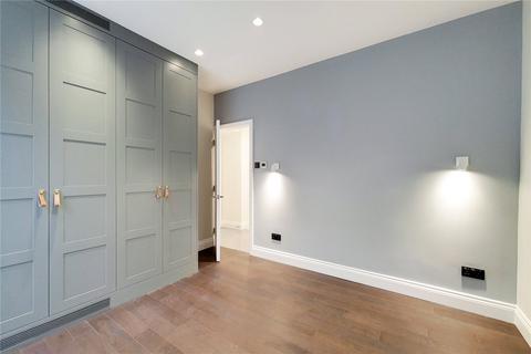 3 bedroom flat to rent, Clifton Gardens, London