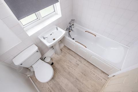 35 Greenhithe Close, Sidcup, DA15 8EE