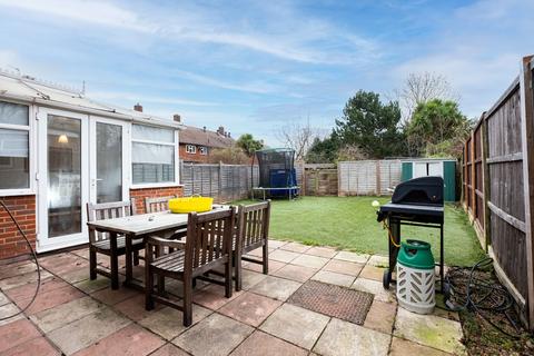 35 Greenhithe Close, Sidcup, DA15 8EE