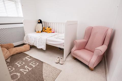 35 Greenhithe Close, Sidcup, DA15 8EE