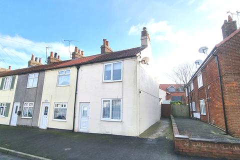 2 bedroom end of terrace house for sale - North End, Flamborough
