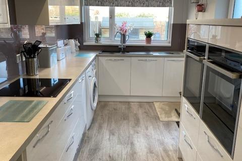 5 Chard Road, Clevedon, BS21 6LW