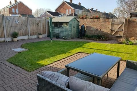 5 Chard Road, Clevedon, BS21 6LW