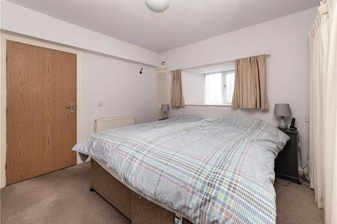 6 Dawsons Court, Settle, BD24 9RX