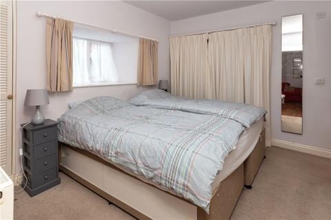 6 Dawsons Court, Settle, BD24 9RX