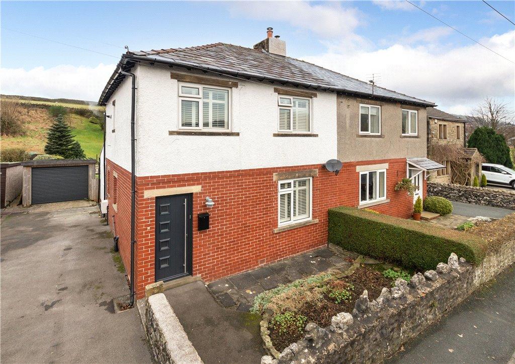 Raines Road, Giggleswick, Settle 3 bed semidetached house for sale £