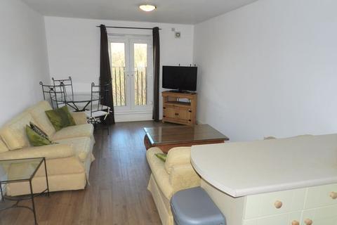 26 Abbots Mews, Leeds, LS4 2AB