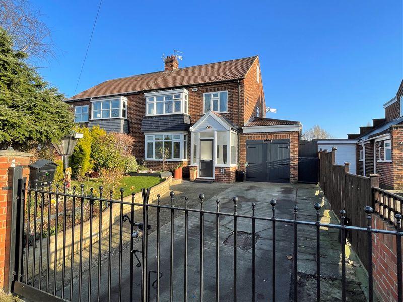 Avenue, StocktononTees... 4 bed semidetached house £255,000