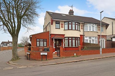 32 Grantham Road, Luton, LU4 8JX