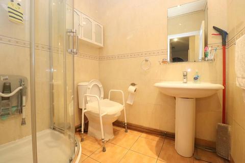 32 Grantham Road, Luton, LU4 8JX