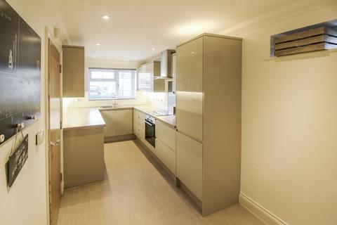 1 St Michaels Bath Road, Padworth, Reading, RG7 5HR