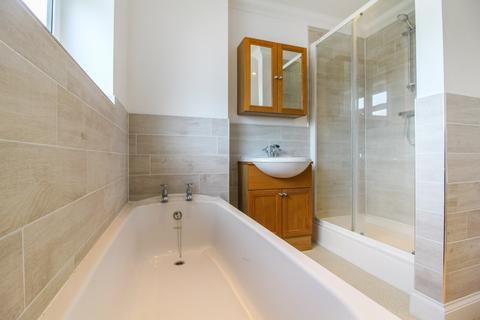 1 St Michaels Bath Road, Padworth, Reading, RG7 5HR