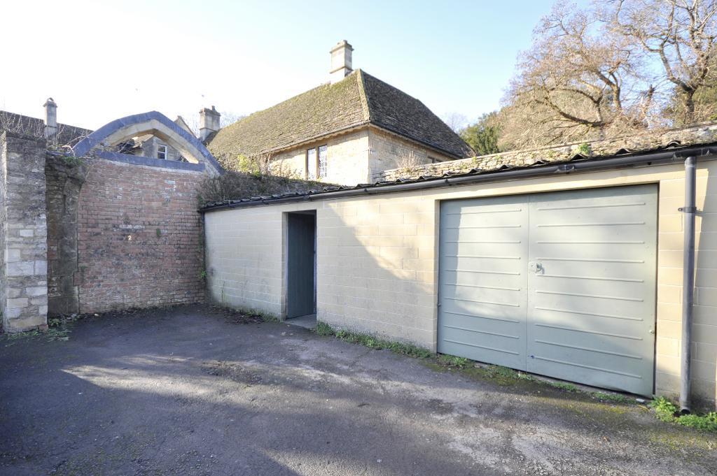 Garage and off-road parking