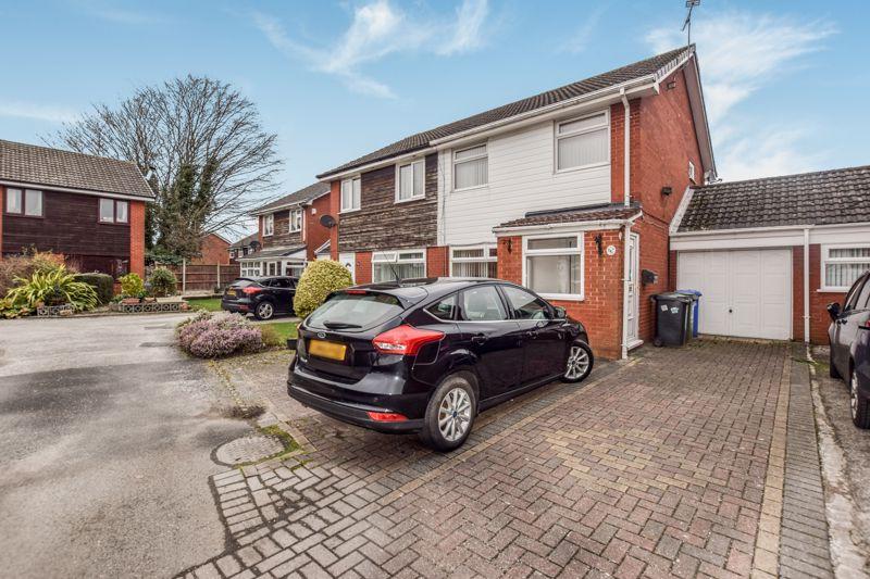 Porthleven Road, Runcorn 3 bed semidetached house £150,000