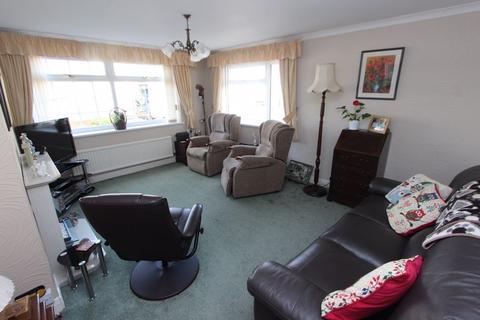 44 Denbigh Circle, Kinmel Bay, Rhyl, LL18 5HW