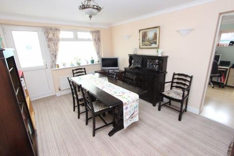 44 Denbigh Circle, Kinmel Bay, Rhyl, LL18 5HW