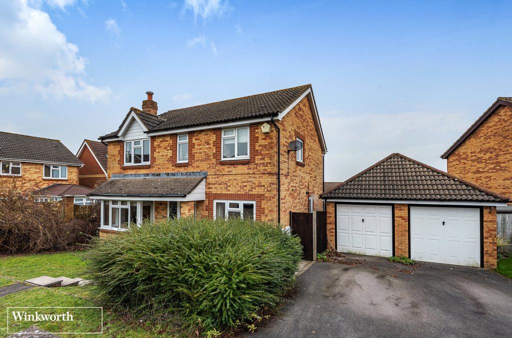 Tamarisk Close, Hatch Warren, Basingstoke, RG22 4 bed detached house
