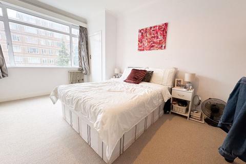 1 bedroom apartment to rent, Du Cane Court Balham High Road Balham SW17 7JF