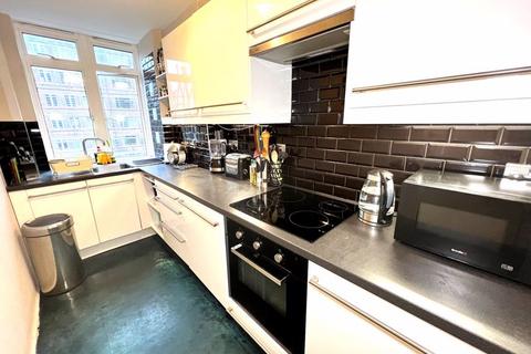 1 bedroom apartment to rent, Du Cane Court Balham High Road Balham SW17 7JF
