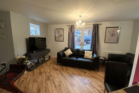 31 Ashby Gardens, Hyde, SK14 3EY