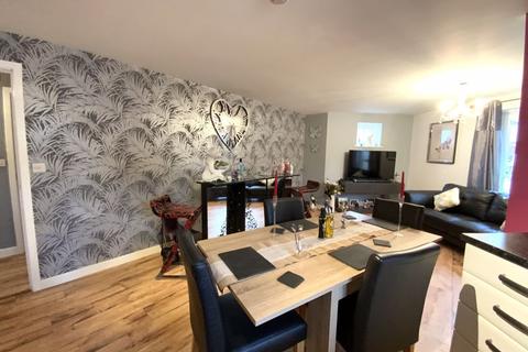 31 Ashby Gardens, Hyde, SK14 3EY