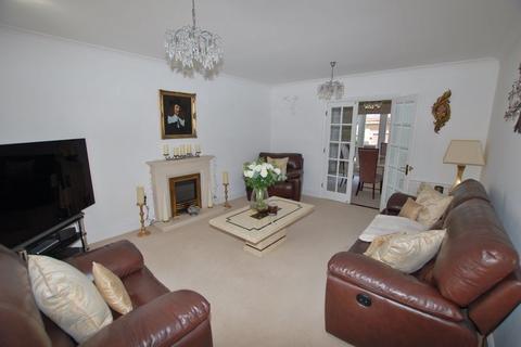 10 Cassell Close, Orsett, Grays, RM16 3HQ