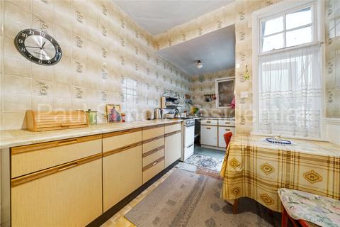 39 Sandringham Road, London, N22 6RB