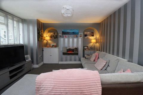42 Upper Dumpton Park Road, Ramsgate, CT11 7PG