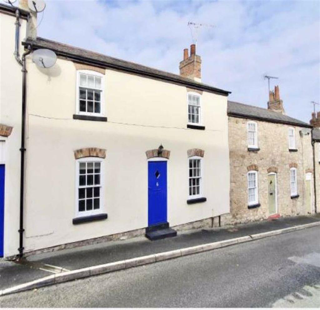 Bank Place, High Street, Holywell, Flintshire, CH8 2 bed terraced house