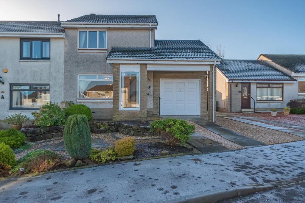 Nevis Crescent, Alloa 2 bed semidetached house £164,995