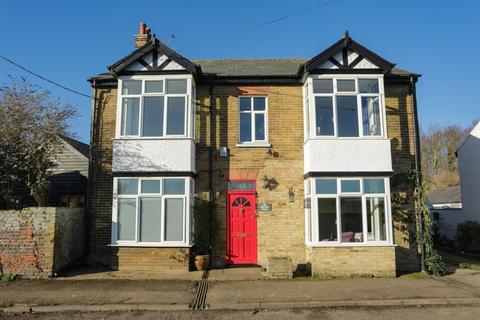 The Old Post House, 212 - 214 Mongeham Road, Great Mongeham, Deal, CT14 9LP