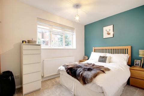 5 Beckets Square, Berkhamsted, HP4 1BZ