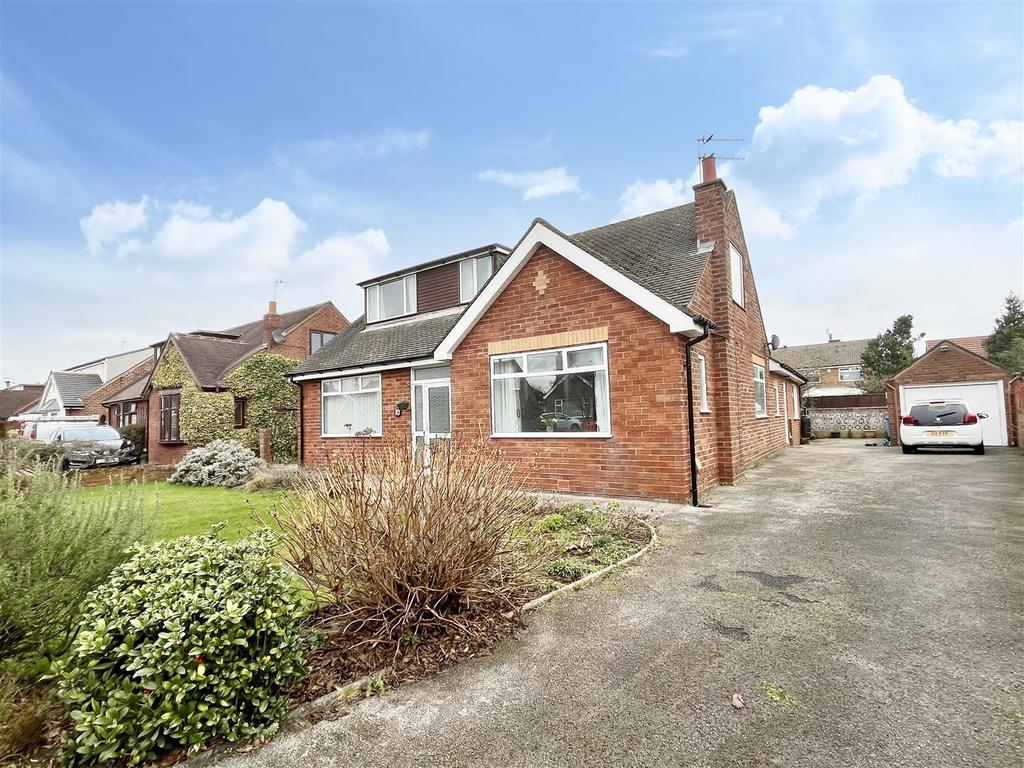 Edwinstowe Road, Lytham St Annes 4 bed detached bungalow £399,950