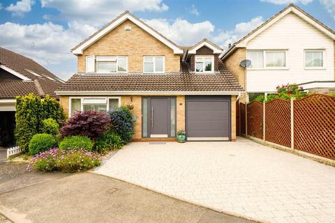 22 Castle Close, Warwick, CV34 4DB