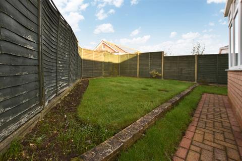 14 Ashgate Road, Willerby, Hull, HU10 6HN