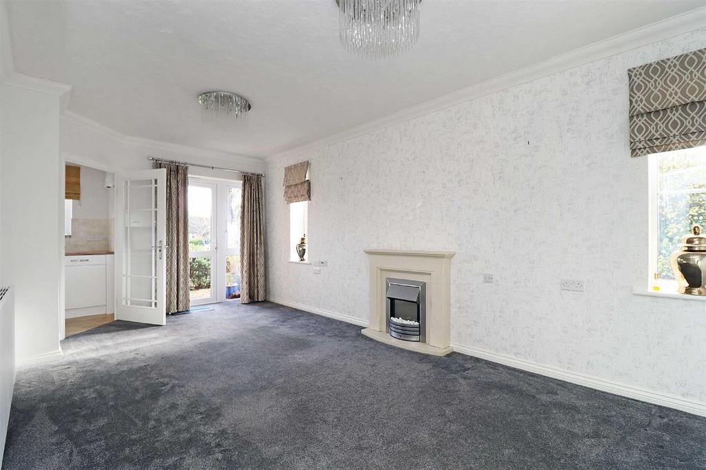 Thorley Lane, Timperley 1 bed retirement property £250,000