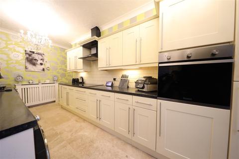 3 bedroom semi-detached house for sale - Wolfreton Lane, Willerby, Hull
