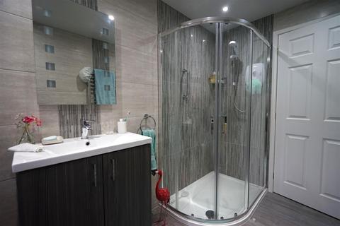 12 Broadway, Horwich, Bolton, BL6 6BY