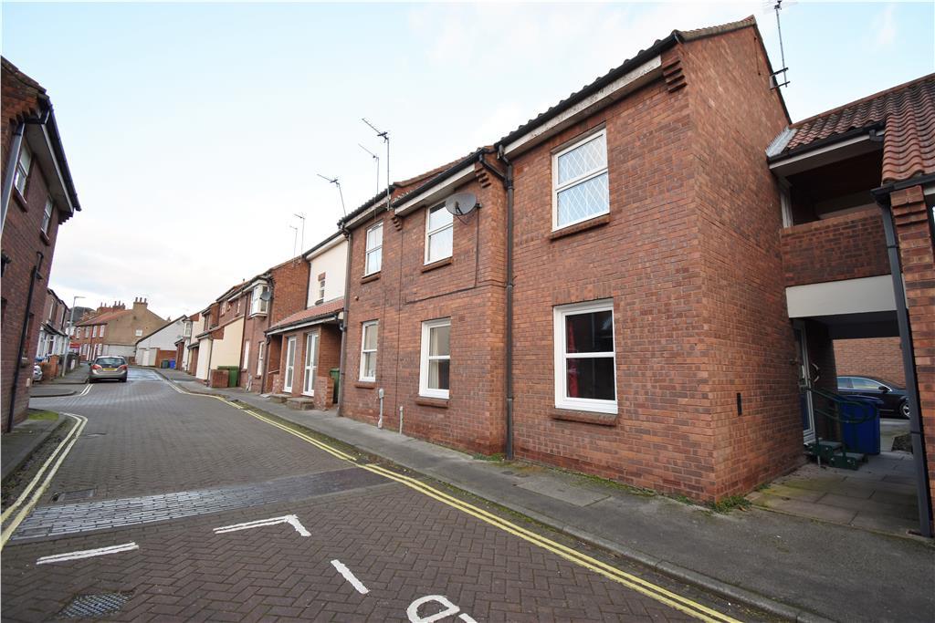 45 Grove Hill, Hessle, East Riding Of... 1 bed apartment £450 pcm (£
