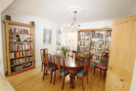 47 Cambridge Road, Southend-on-sea, SS1 1ET