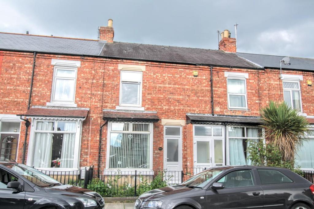 Greenbank Road, Darlington 2 bed terraced house £80,000
