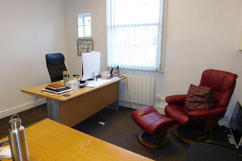 Office to rent, North Street, Ripon