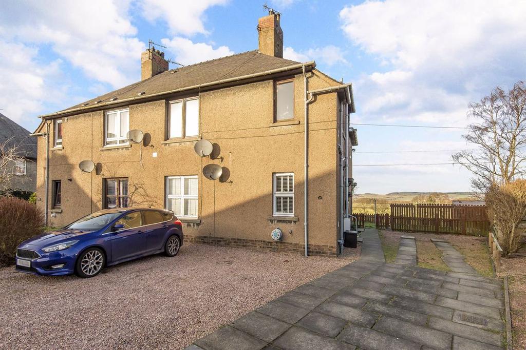 Lomond Crescent, Falkland, Fife 2 bed flat £89,500