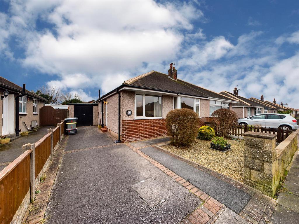 Lovely Home On Strickland Drive, Morecambe 2 bed semidetached house