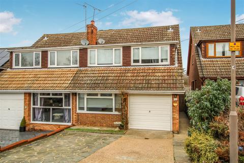 21 Vine Way, Brentwood, CM14 4UT