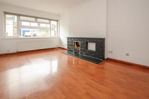 21 Vine Way, Brentwood, CM14 4UT