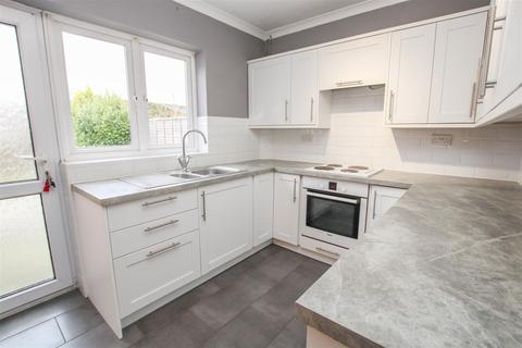 21 Vine Way, Brentwood, CM14 4UT
