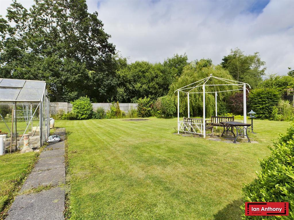 Rear garden